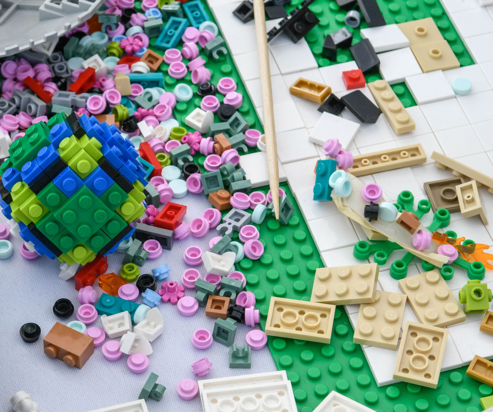 040222 LEGO Solvang 18.JPG